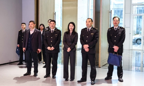 荆门海关党委委员、党委纪检组组长张秉龙莅临NG集团调研